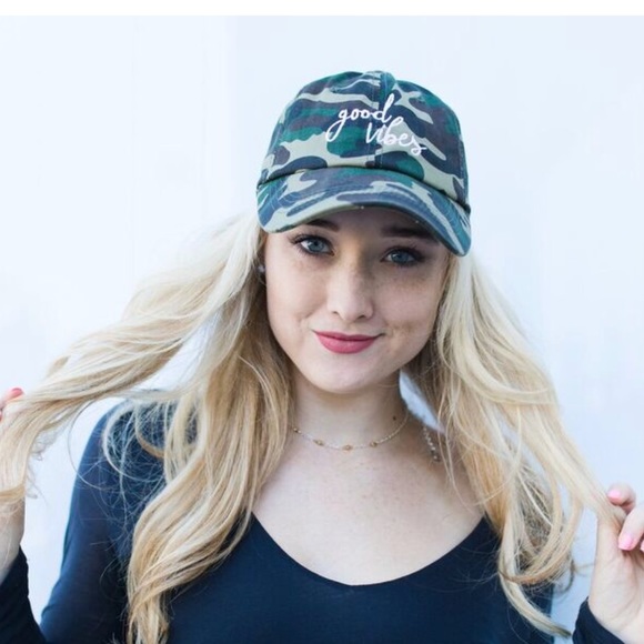 Good Vibes Hat in Camo - Picture 1 of 4